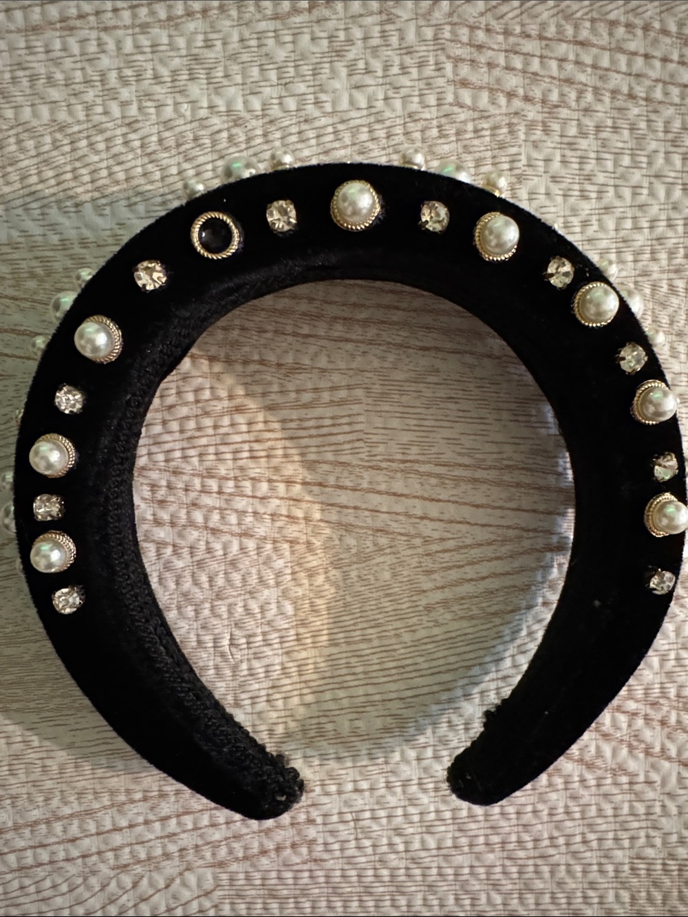 Embellished Black Pearl Headband - Designer Style - Picture 3 of 3